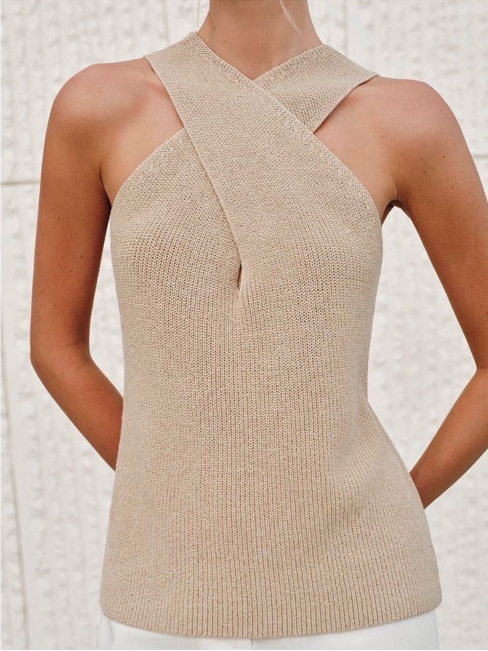 Commense One-Shoulder Beige Knit Halter Top